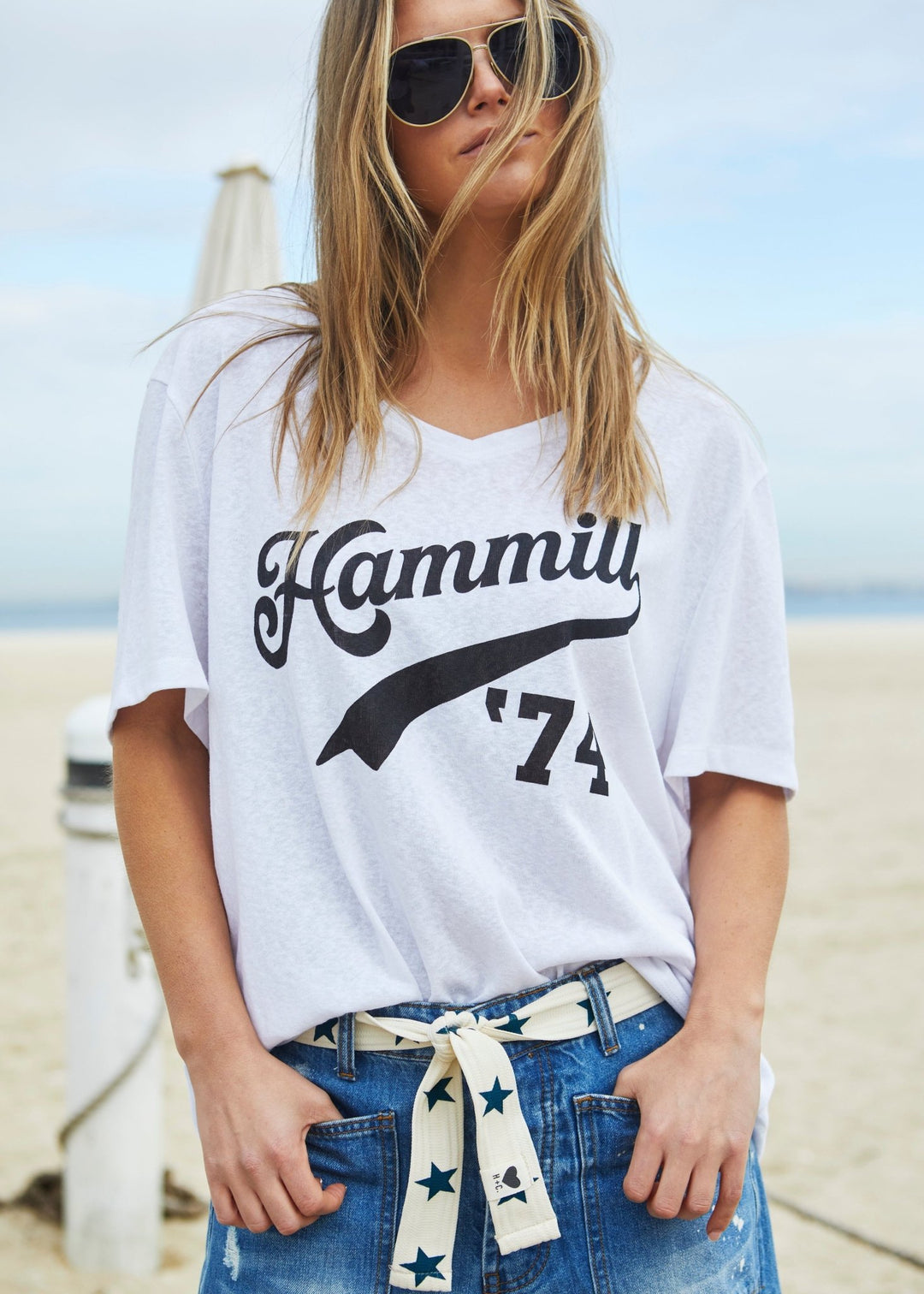 HAMMILL '74 LOGO V-NECK TEE - WHITE Tee shirt hammill & Co