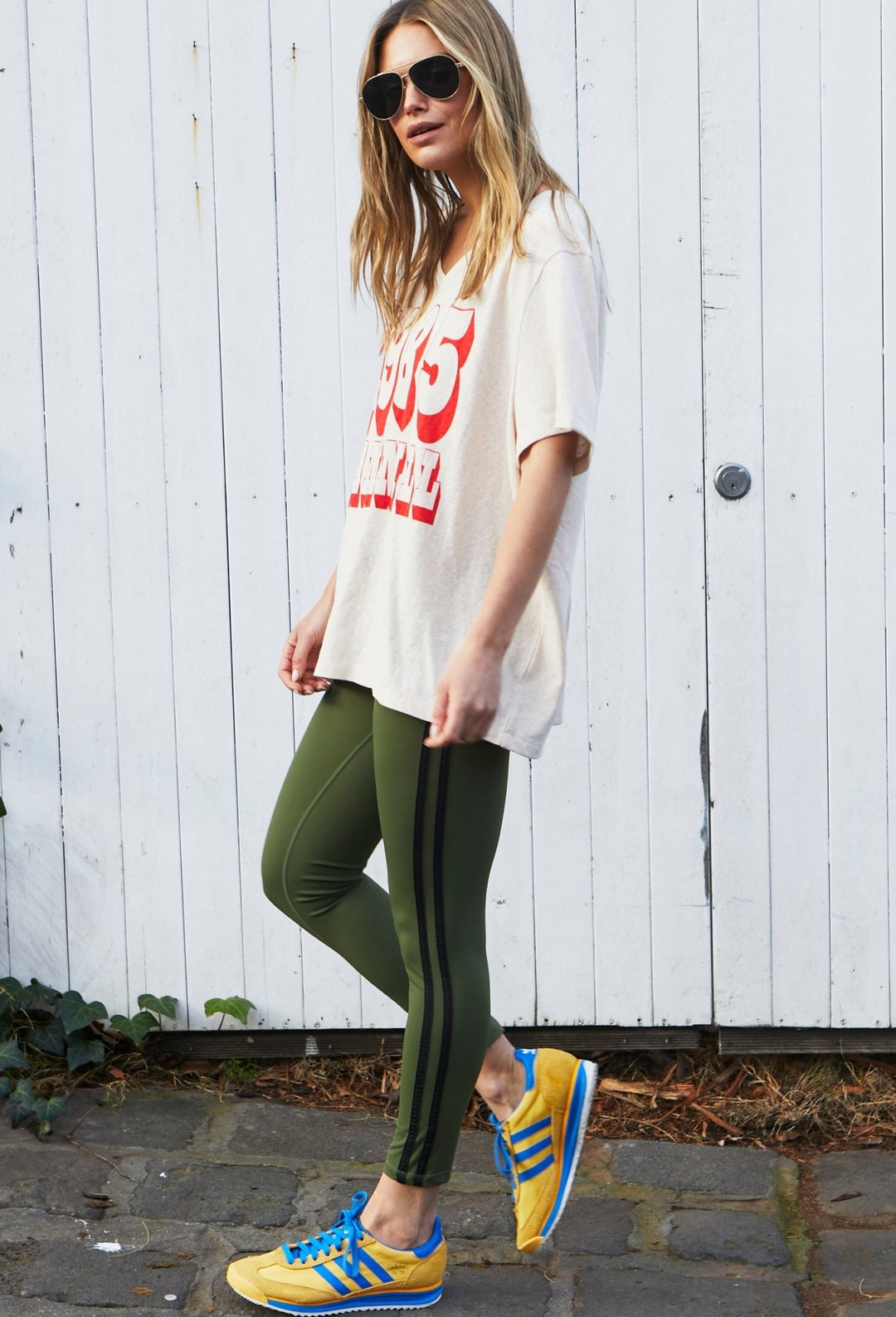 HAMMILL LOGO V-NECK TEE - NATURAL Tee shirt hammill & Co