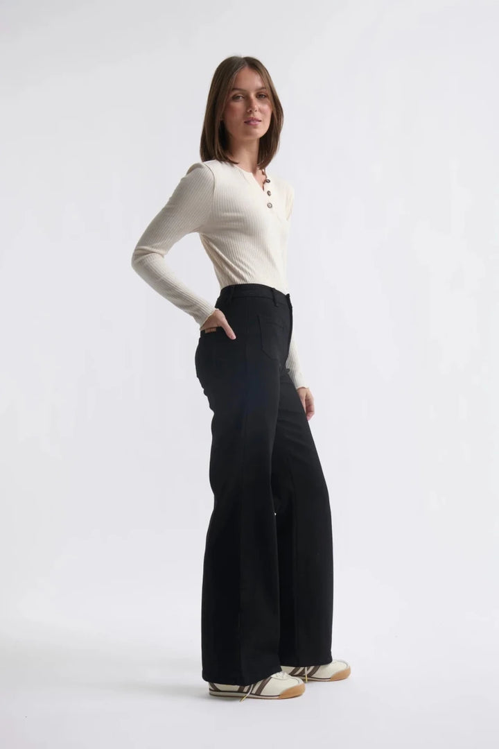 Harper Jean - Black jeans Kireina
