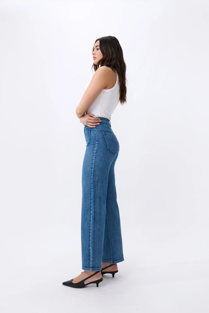 Harper Jean - Waterfall Denim Kireina