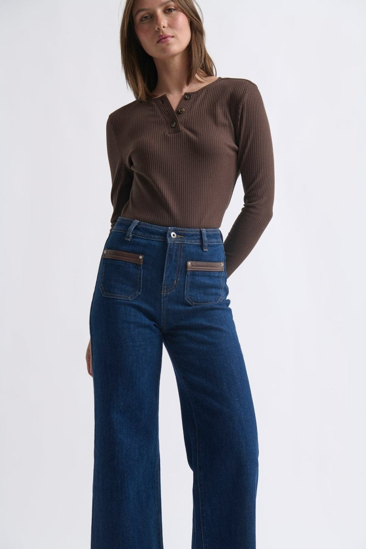 Heather Top - Chocolate long sleeve top Kireina Australia