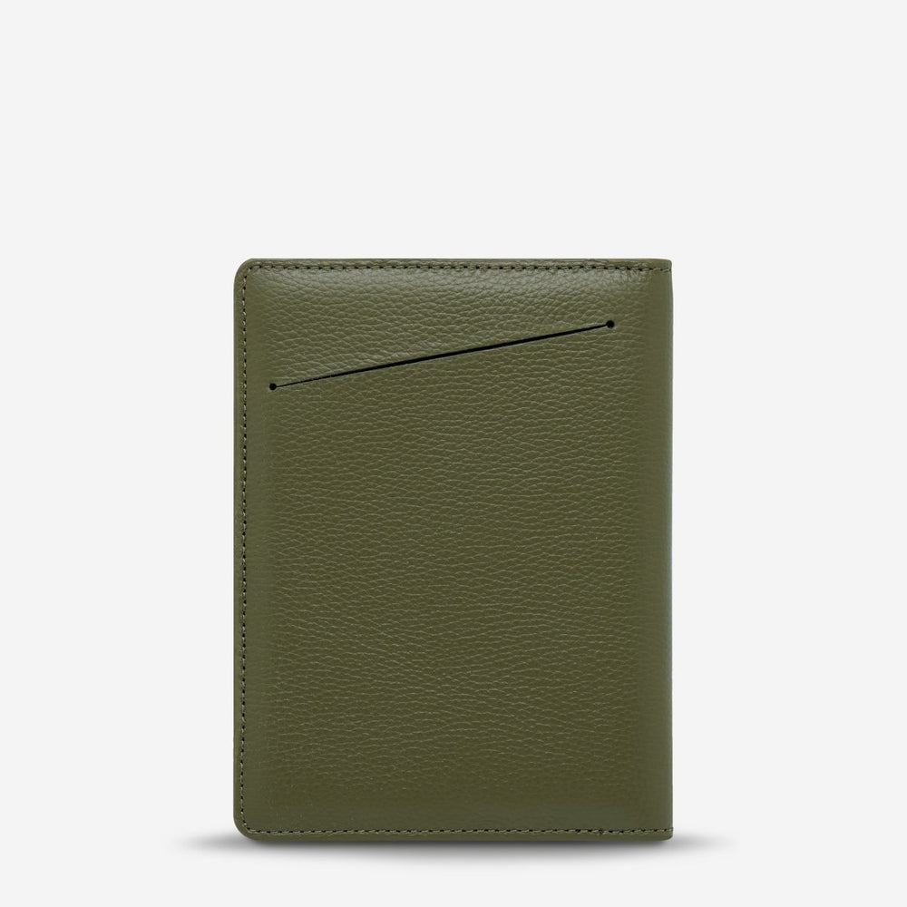 In Transit Passport Wallet - Khaki - Stanleyandstone