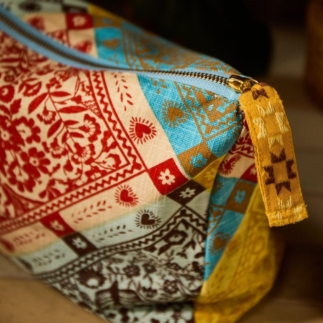 Indiana Cosmetic Bag Sage &amp; Clare