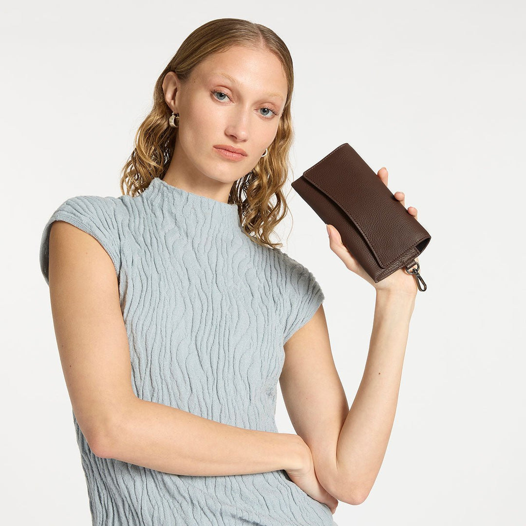 Into The Ether Sunglasses Case - Cocoa - Stanleyandstone