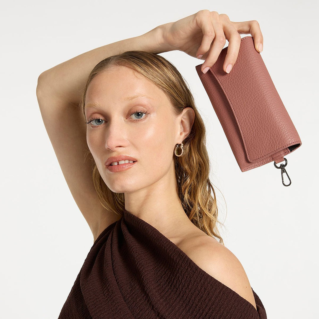 Into The Ether Sunglasses Case - Dusty Rose - Stanleyandstone