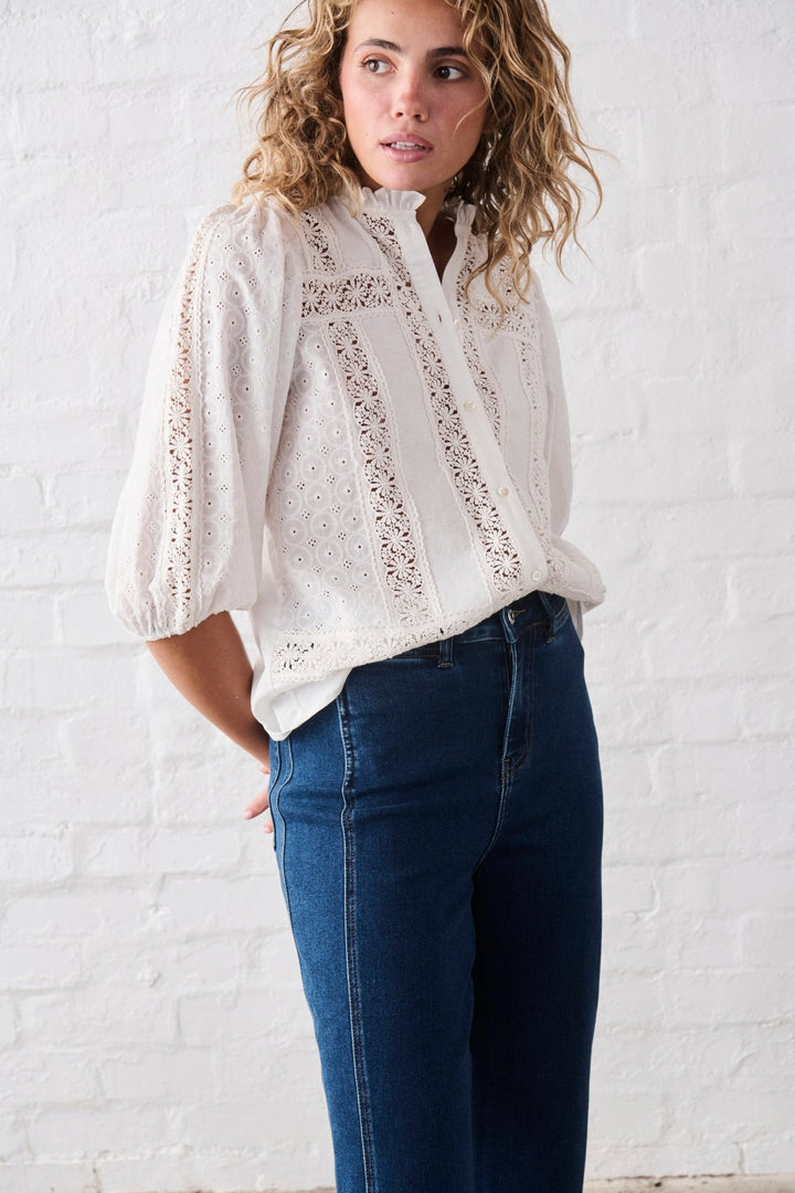 Isabella Shirt - White Blouse Kireina