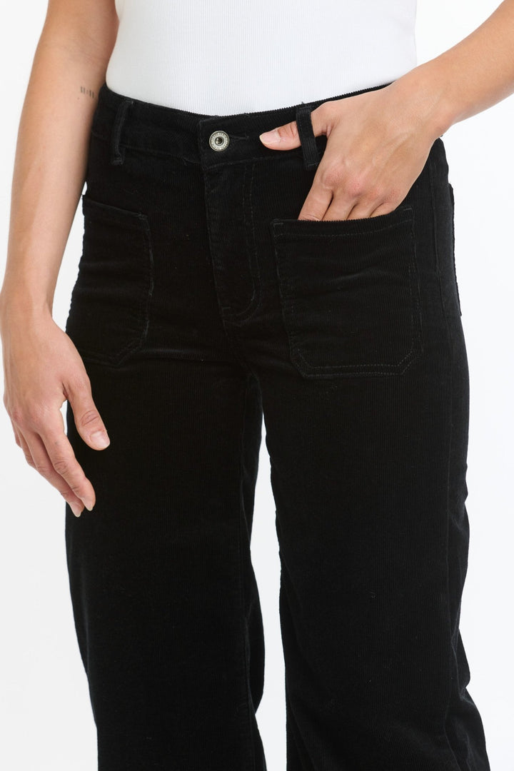 Italian Star - Bobbi Cords - Black Jean Italian Star