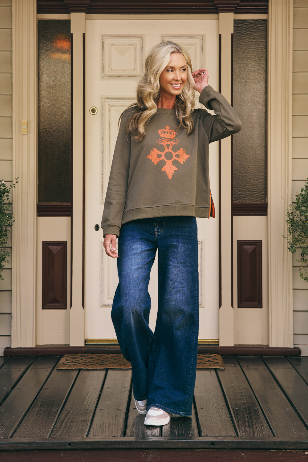 https://cdn.shopify.com/s/files/1/0628/2775/7655/files/italian-star-florentine-sweat-military-2-front-full-body.png?v=1771543501