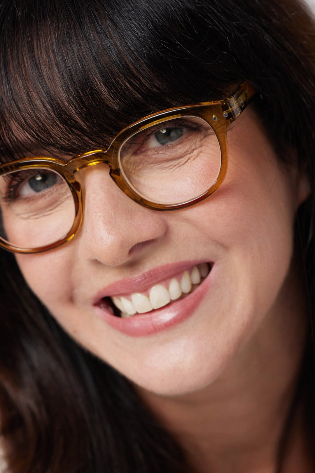 Izipizi: Reading Collection C - Golden Green Reading Glassed Reading Glasses IZIPIZI