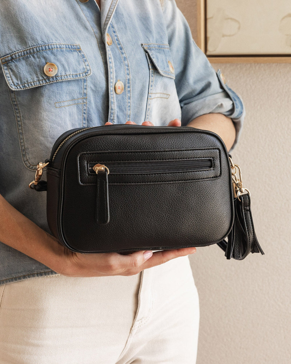 Jacinta Gia Crossbody Bag - Black Handbag Louenhide