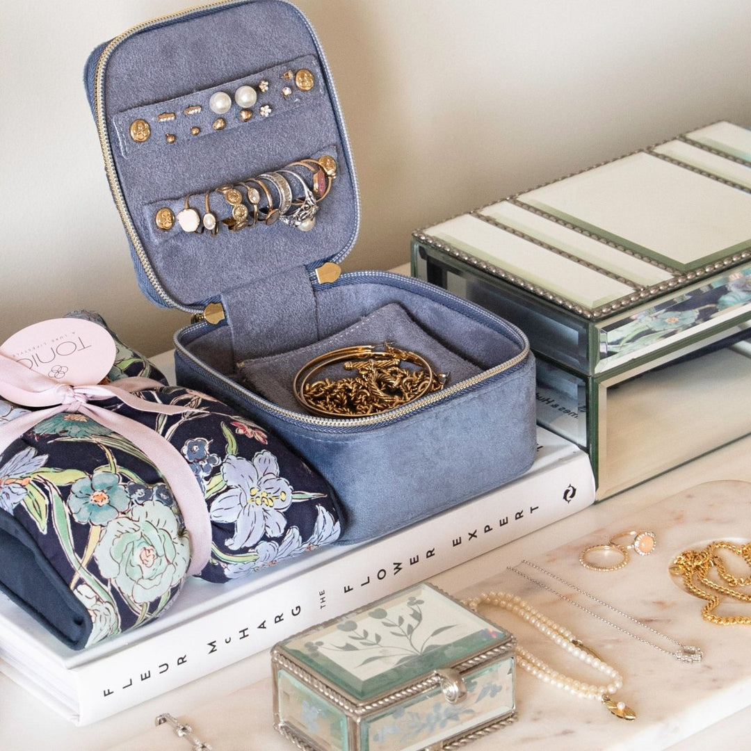 Jewellery Cube - Luxe Velvet Storm jewelery box Tonic