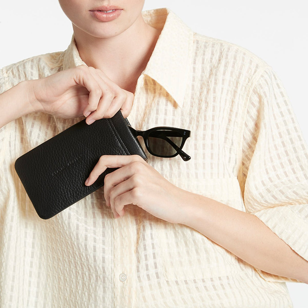 Keepsake Sunglasses Case - Black - Stanleyandstone