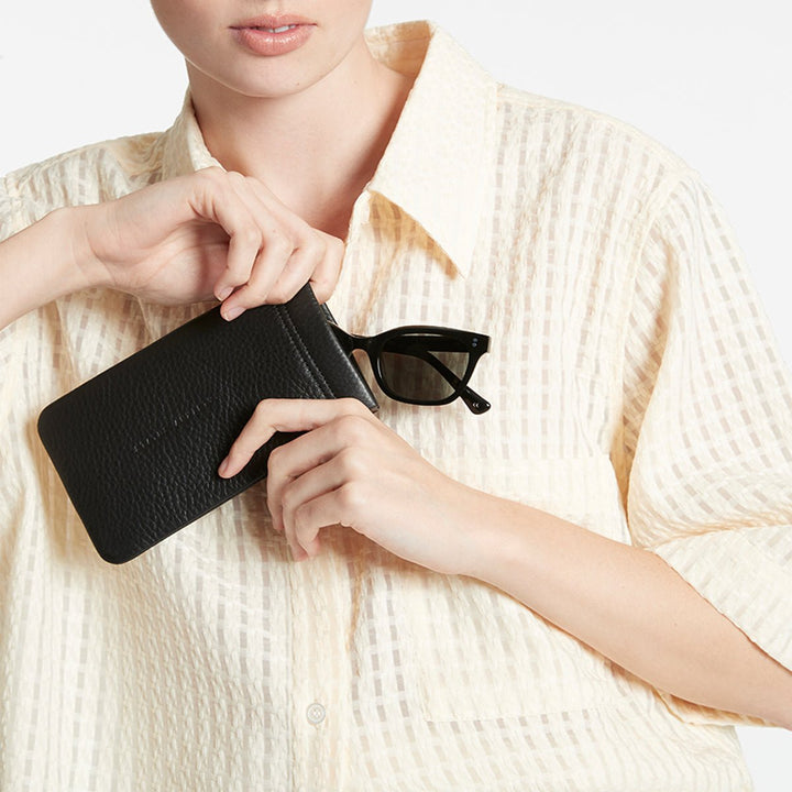 Keepsake Sunglasses Case - Black - Stanleyandstone
