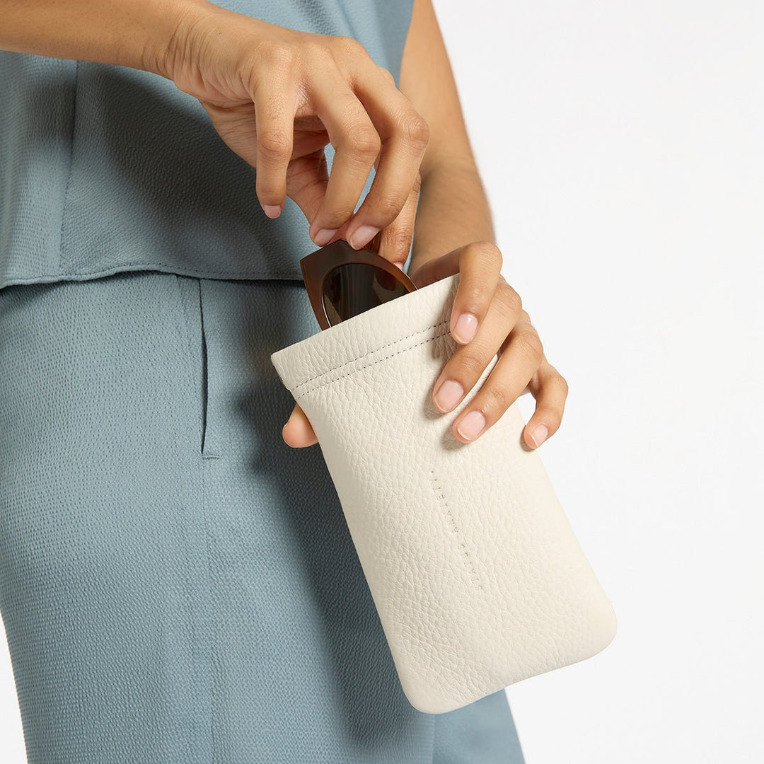 Keepsake Sunglasses Case - Chalk - Stanleyandstone