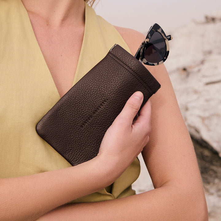 Keepsake Sunglasses Case - Cocoa - Stanleyandstone