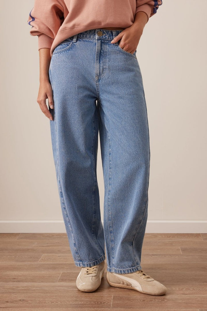 Leah Tapered Barrel Jean - Stanleyandstone