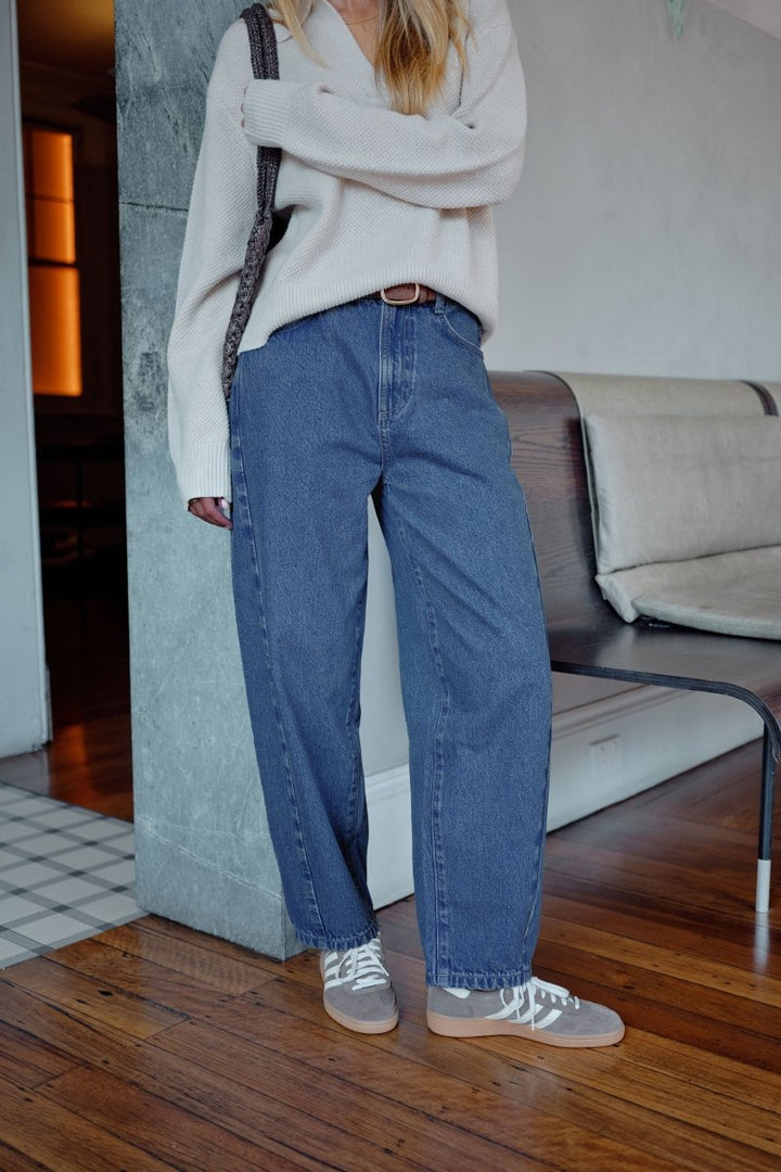 Leah Tapered Barrel Jean - Stanleyandstone