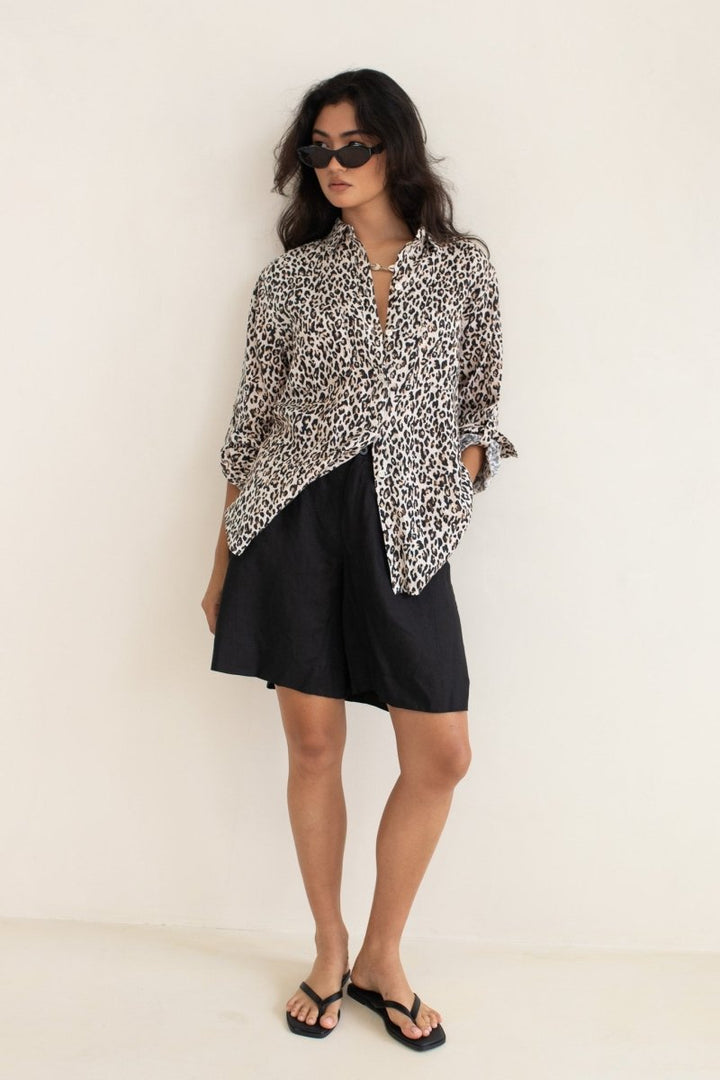 Leopard Boyfriend Linen Shirt Hut