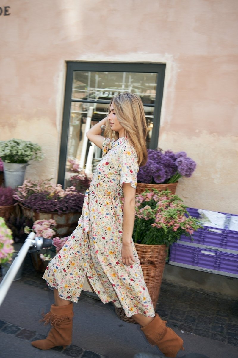 Lollys Laundry Blake Midi Dress - Flower Print - Stanleyandstone