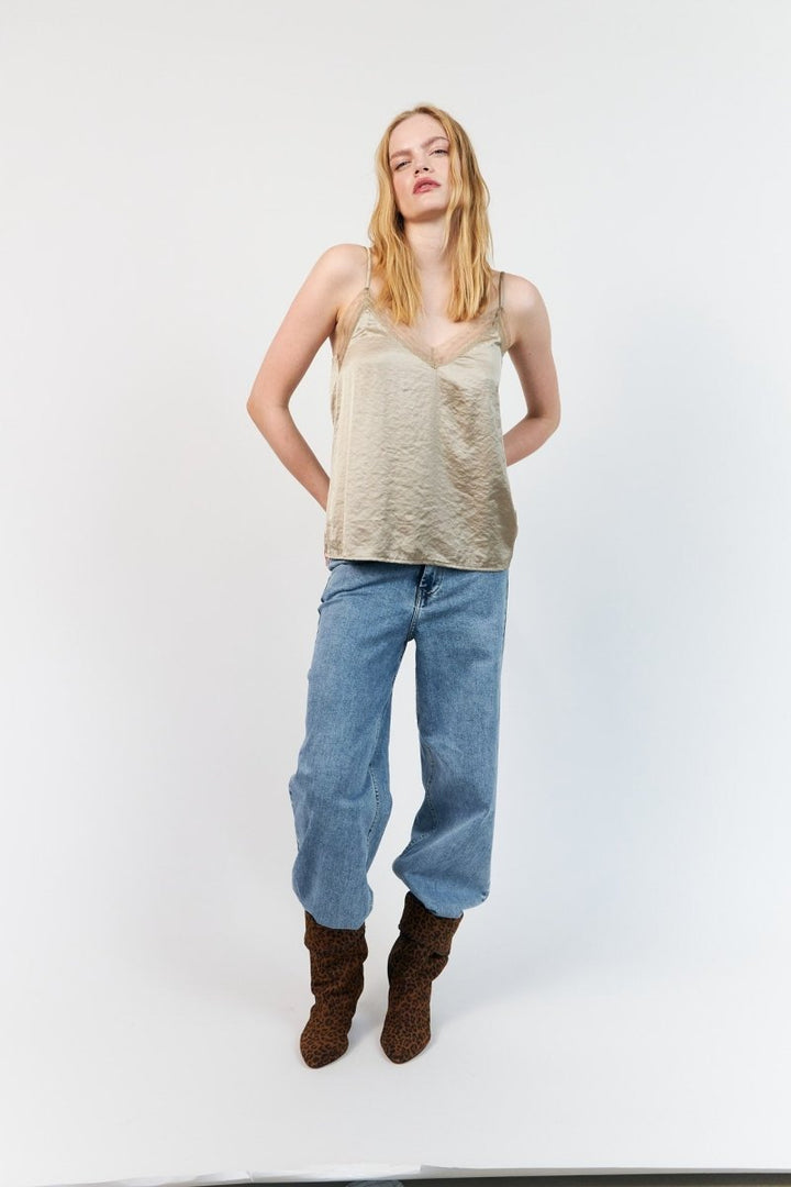 Lollys Laundry Viane Top - Beige - Stanleyandstone