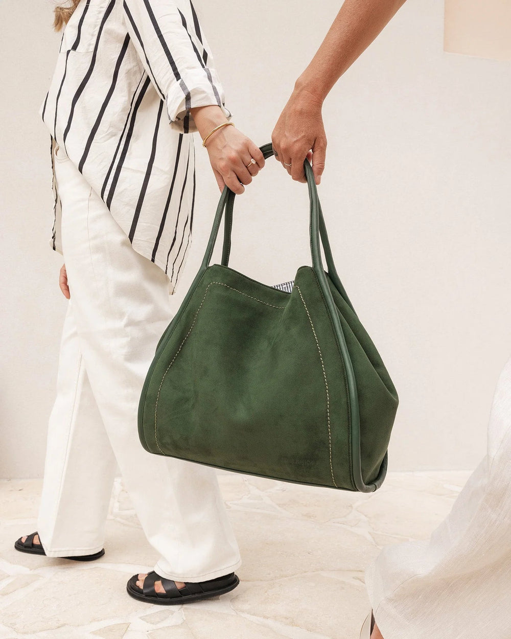 Louenhide - Sutton Shoulder Bag - forest green Handbag Louenhide