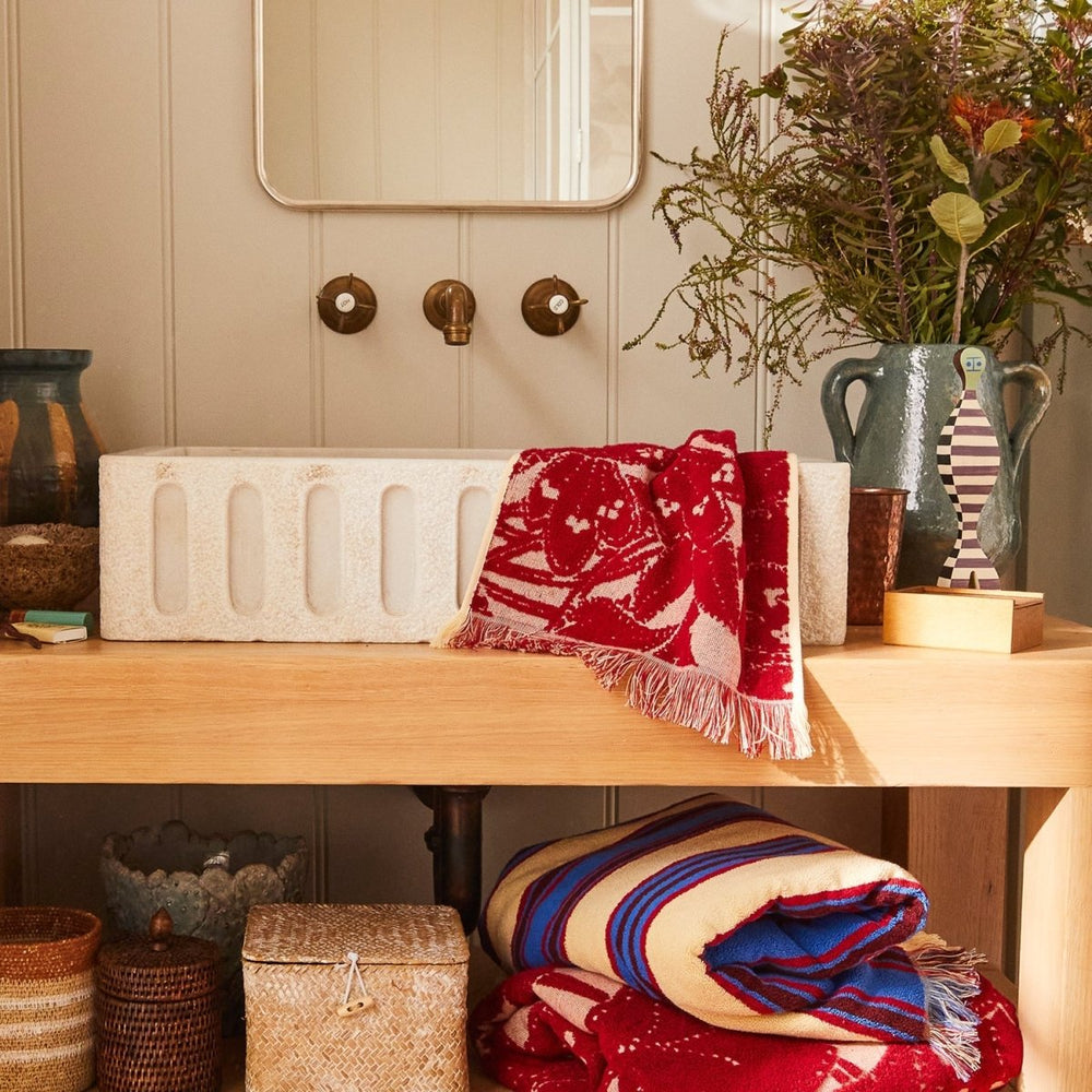 Lucia Face Washer / Set of 2 - Crimson - Stanleyandstone