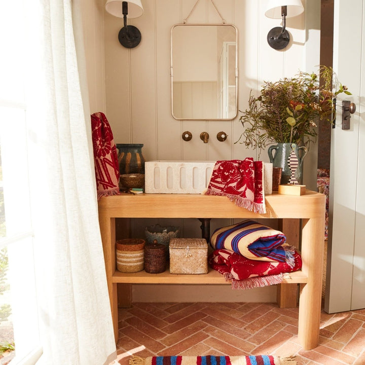 Lucia Face Washer / Set of 2 - Crimson - Stanleyandstone