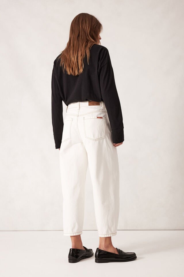 Maggie Tapered Barrel Jean - Stanleyandstone