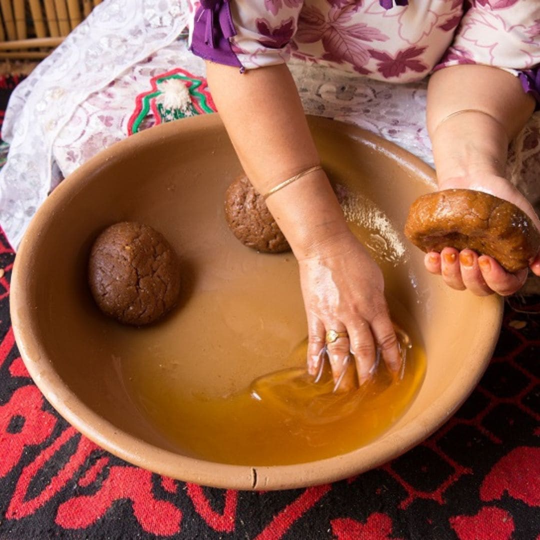 WOO Argan Oil – Hydrating, Anti-Aging, and Softening for Skin, Hair, and Nails WOO Oils