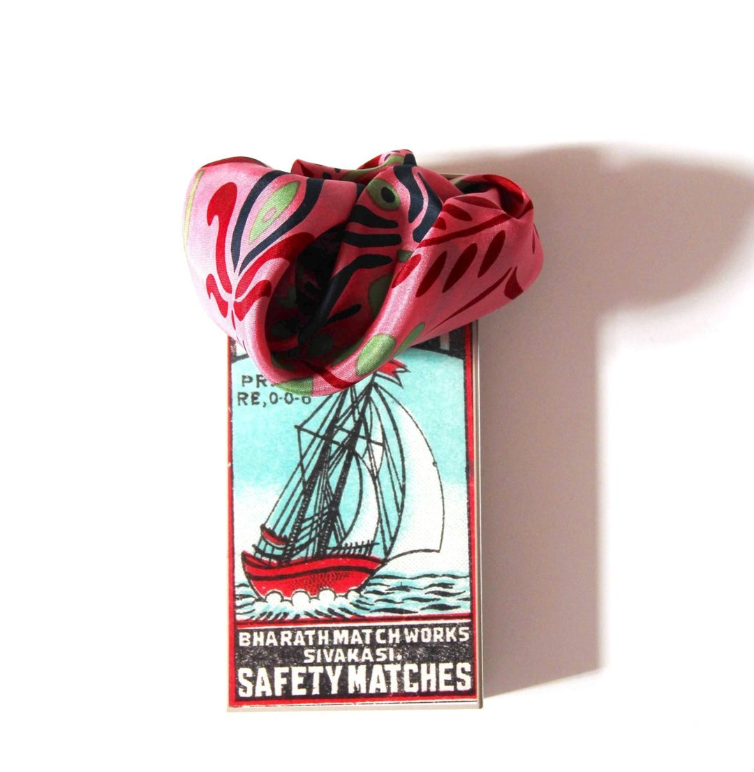 Mini scarf Yulia Rose scarf Les Belles Vagabondes