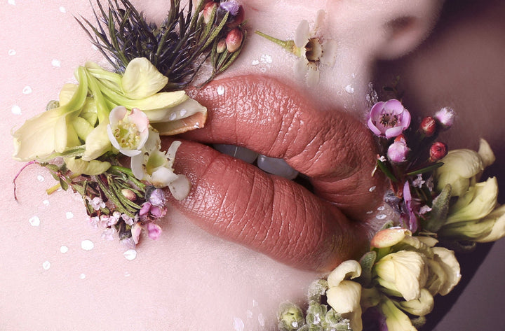 Miss Chloe TOFFEE (Satin) SUZY lipsticks