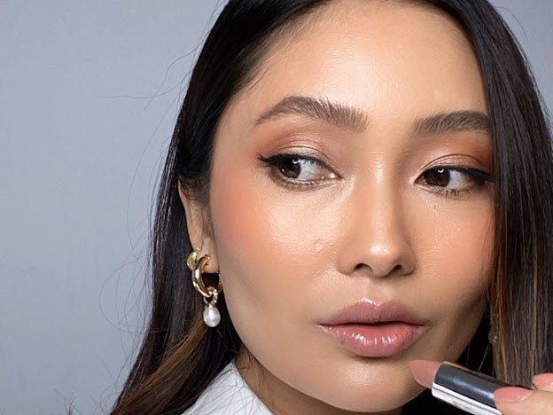 Miss Leah BABY COCOA (Satin) SUZY lipsticks