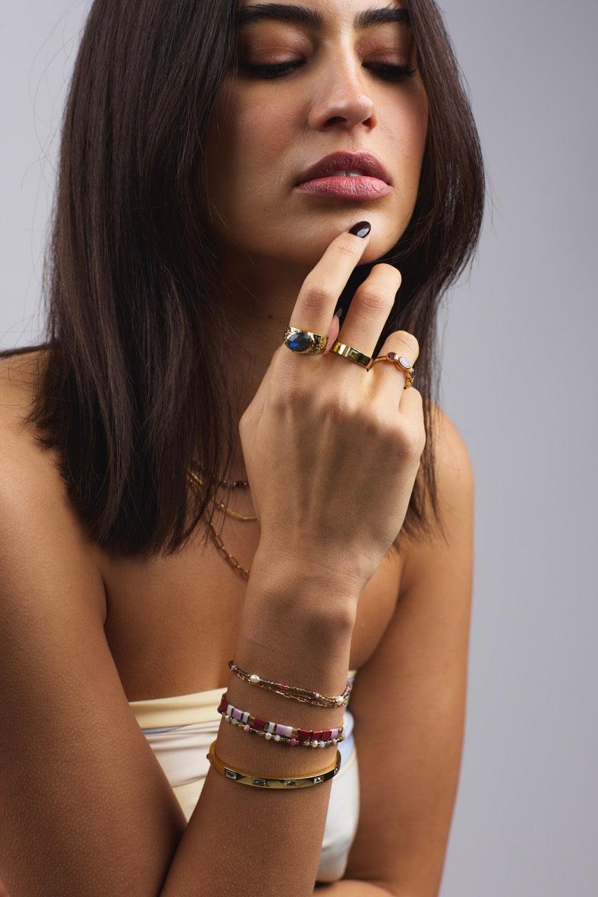 Montana ring - Peridot ring Zafino Jewellery