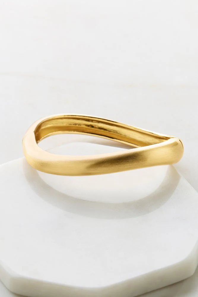 Nara Bracelet Brushed Gold Bracelet Zafino Jewellery