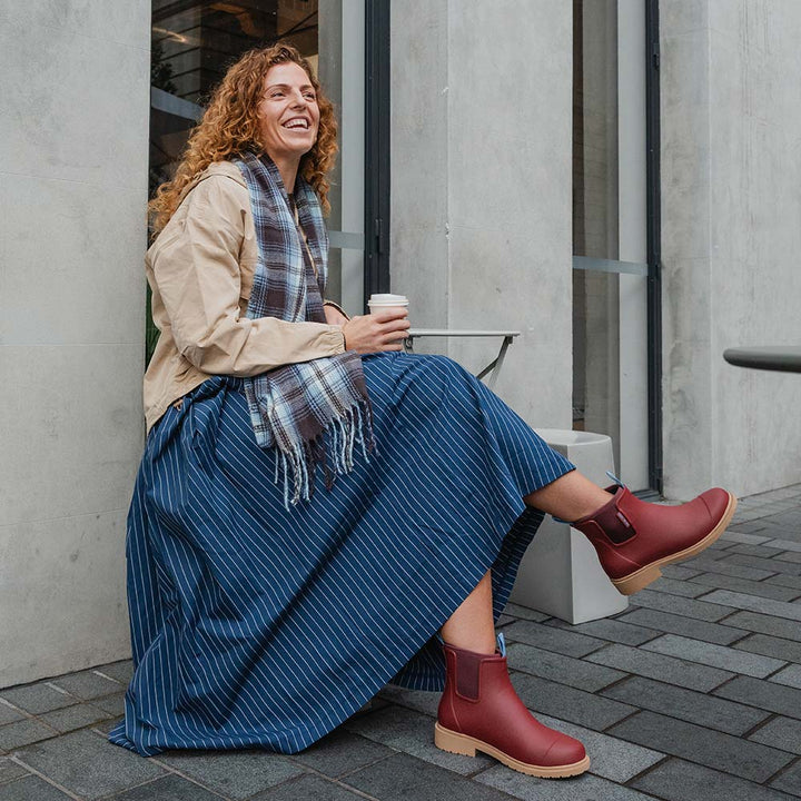 *NEW * Bobbi Ankle Boot // Brick Red Merry People