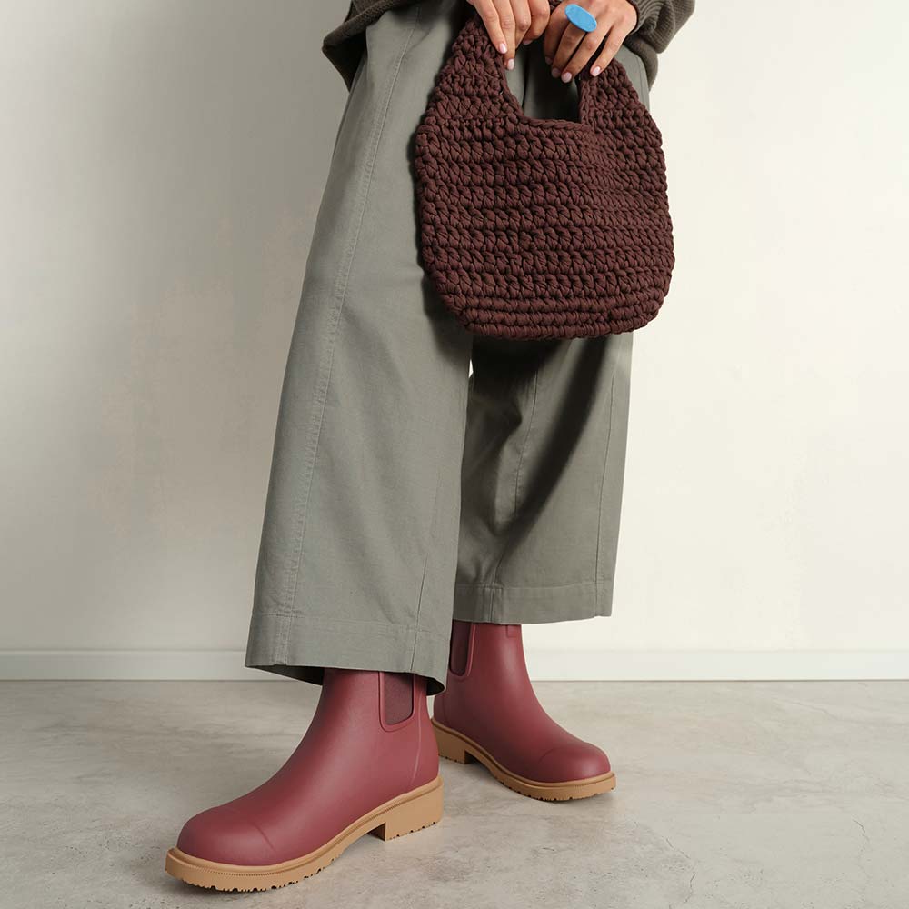 *NEW * Bobbi Ankle Boot // Brick Red Merry People