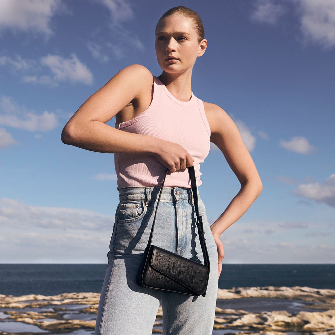 Overnight Obsession Bag - Black - Stanleyandstone