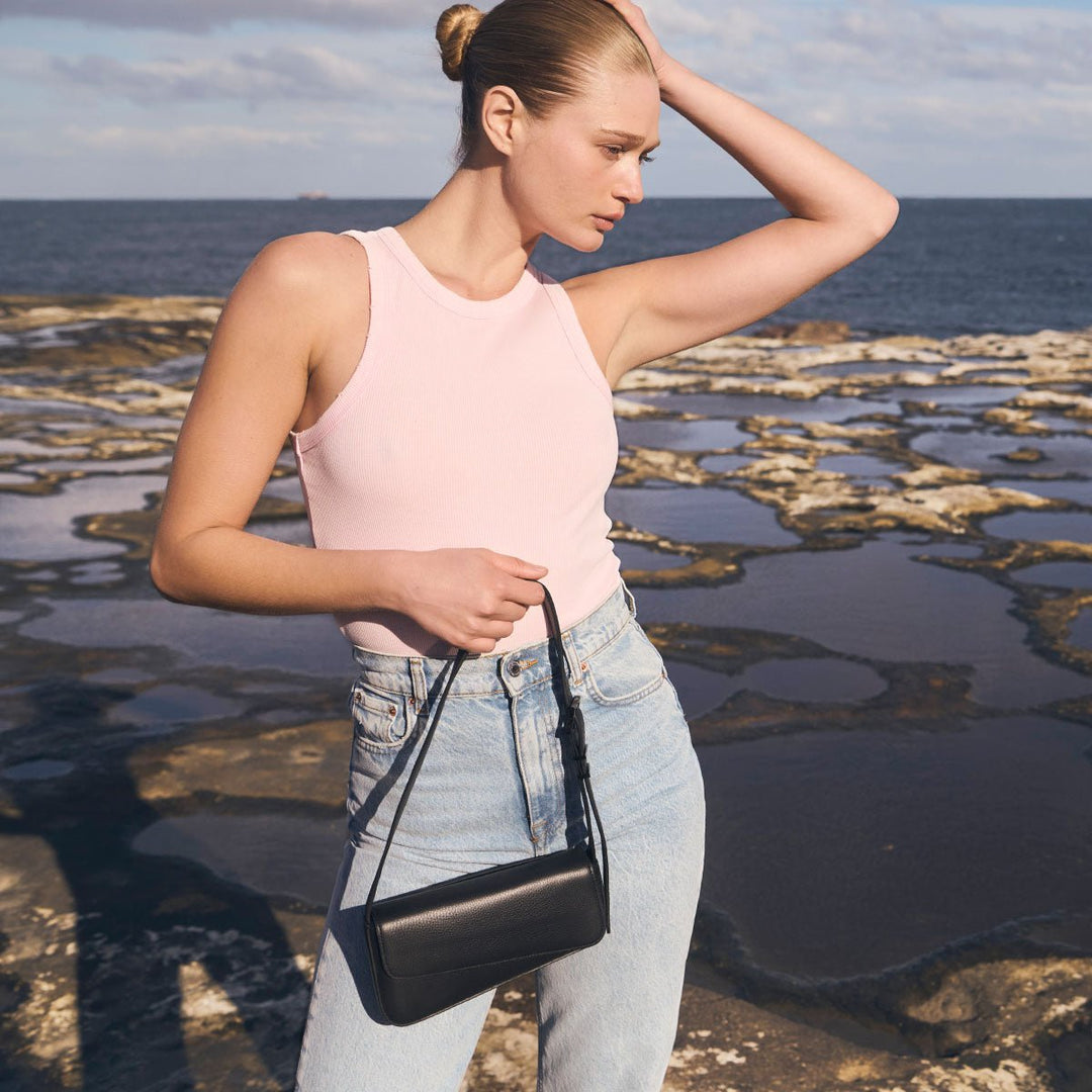 Overnight Obsession Bag - Black - Stanleyandstone