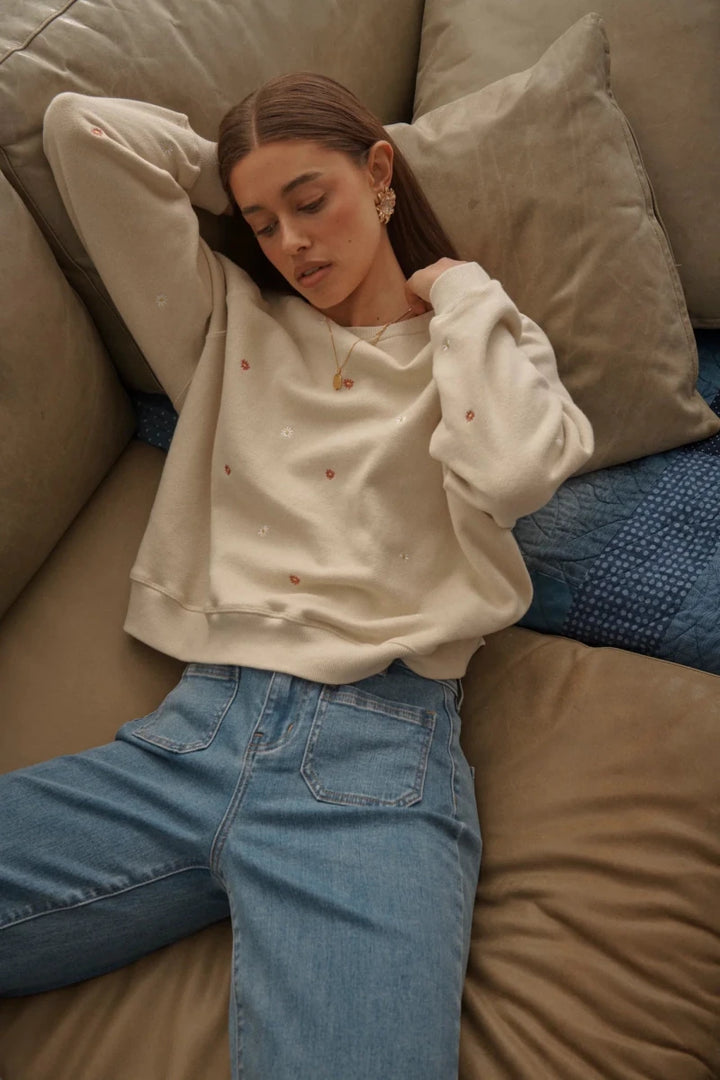 Patti Sweatshirt - Daisy Vanilla Sweater Kireina