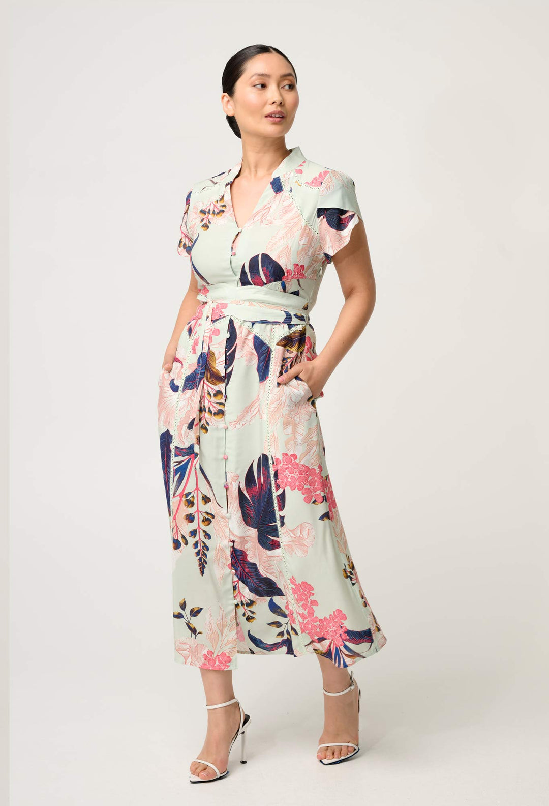 PETITE Maysa Viscose Dress in Oasis Flora - Stanleyandstone