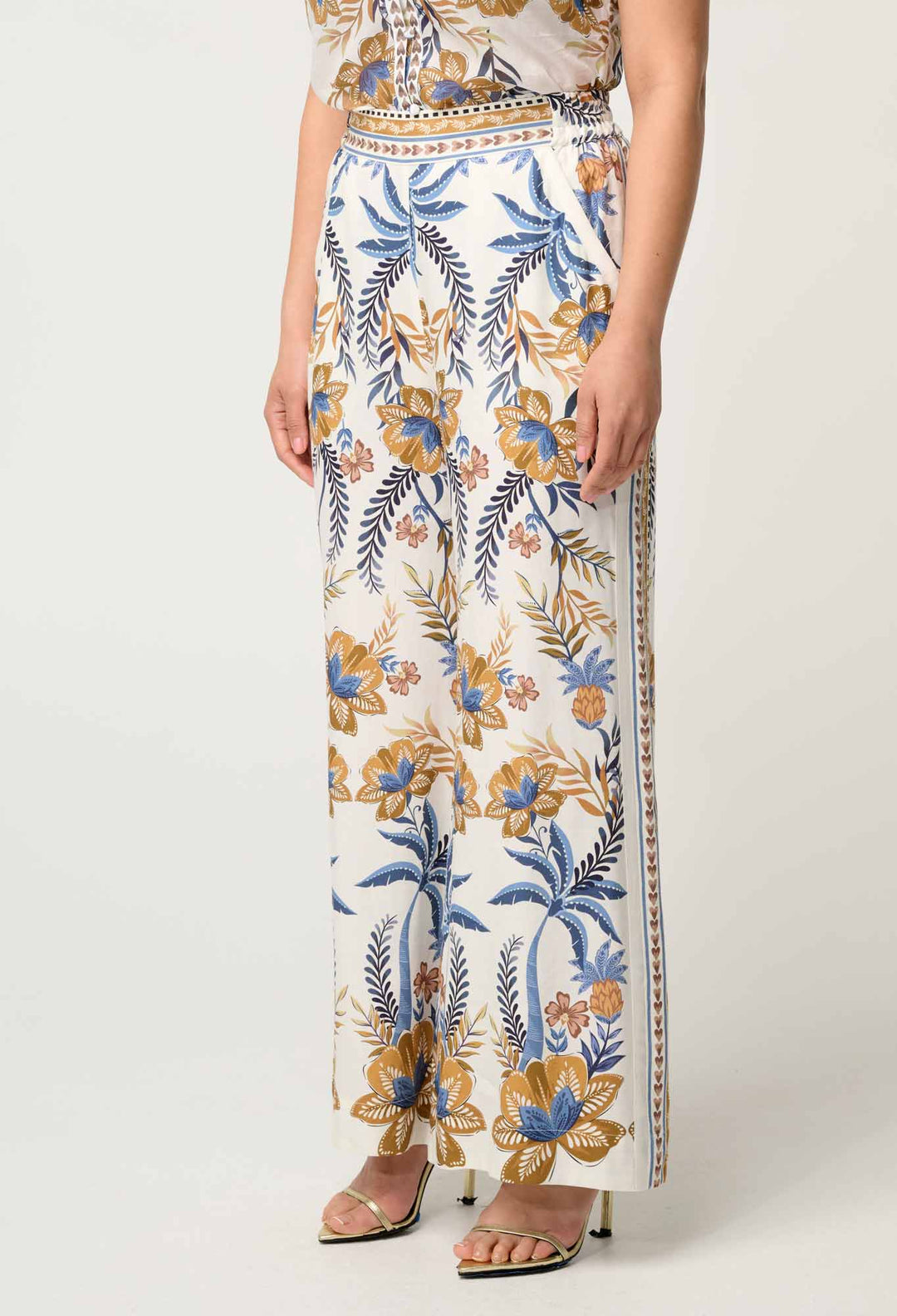 PETITE Willow Linen Viscose Pant in Golden Medina - Stanleyandstone