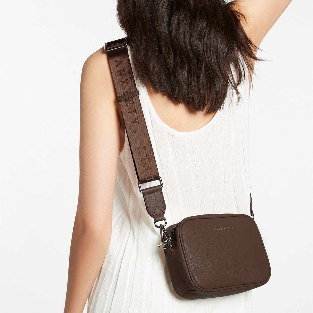 Plunder Bag With Webbed Strap - Cocoa Handbag Status Anxiety
