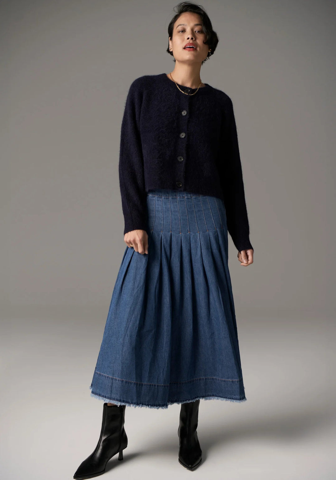 POL Finlay Cardigan - Ink knits POL