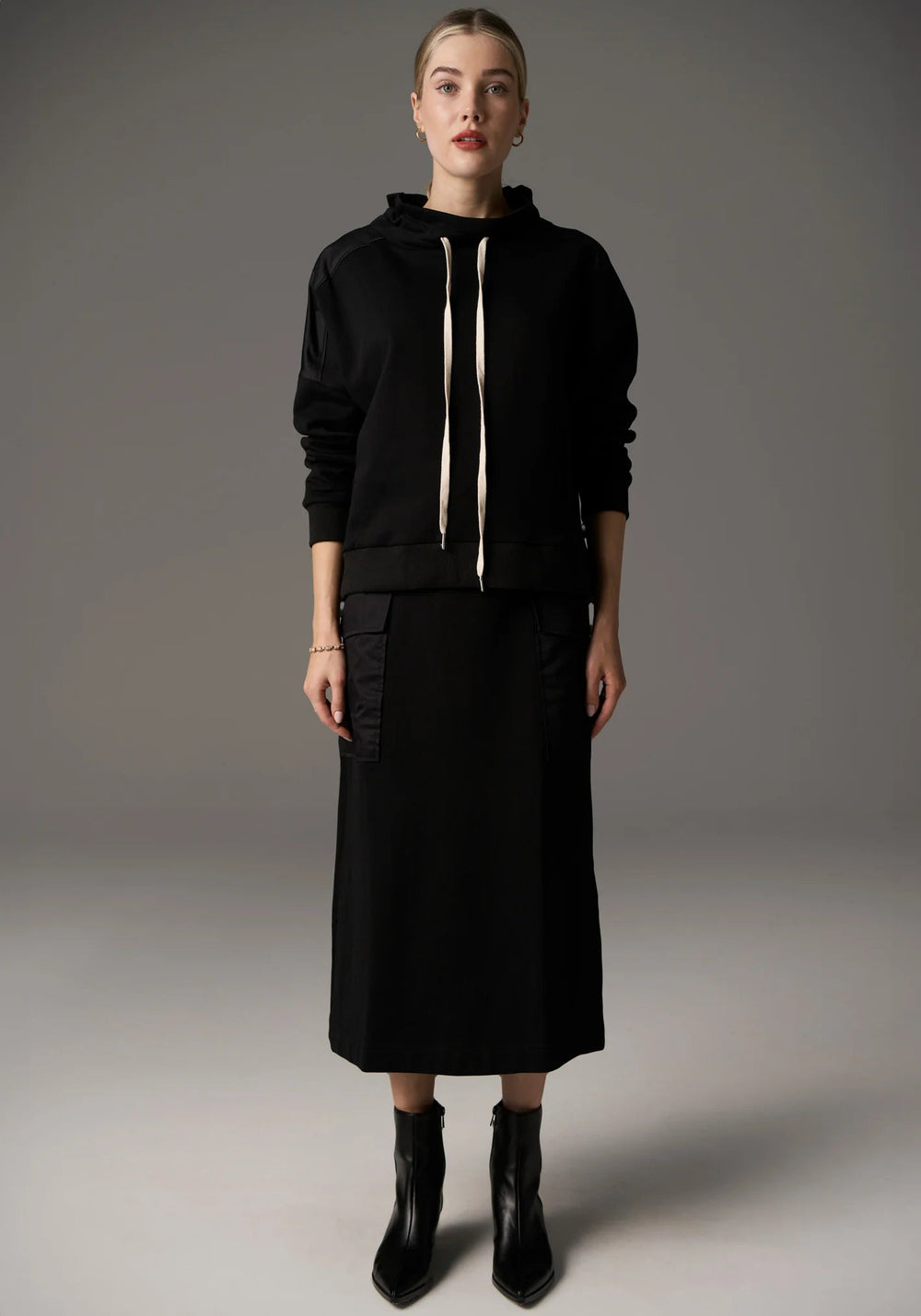 POL Nuray Sweatshirt - Black Windcheater POL