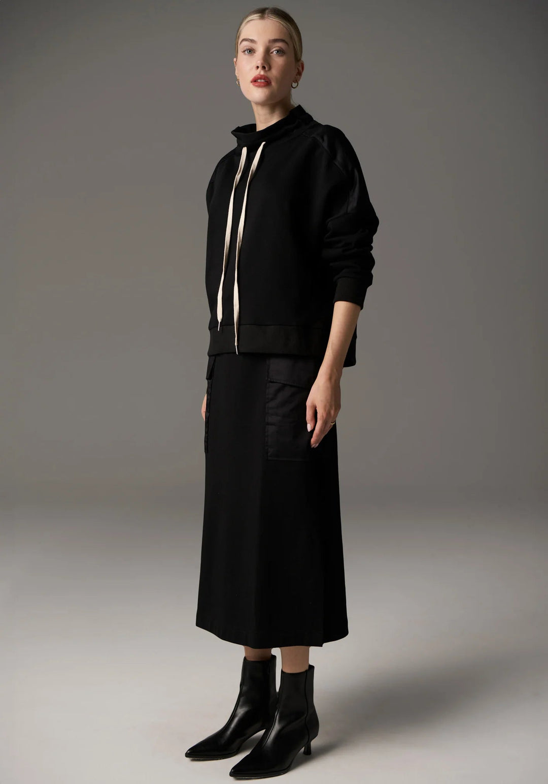 POL Nuray Sweatshirt - Black Windcheater POL