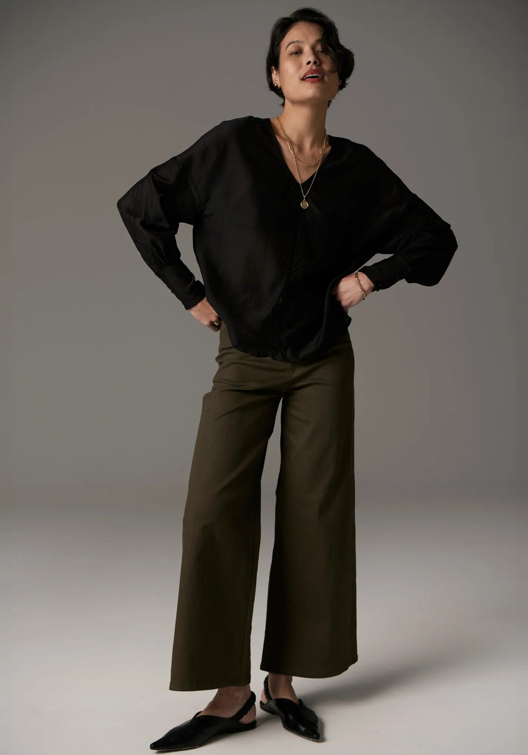 POL Rhea V Shirt - Black blouse POL
