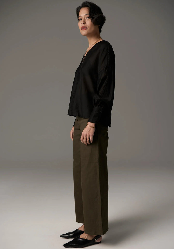POL Rhea V Shirt - Black blouse POL