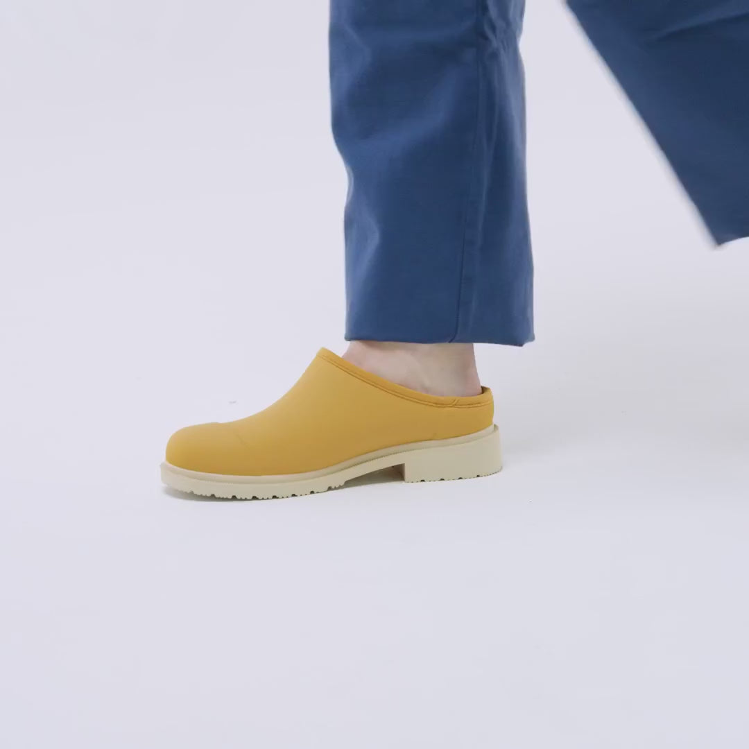 Billie Clog // Buttermilk Merry People