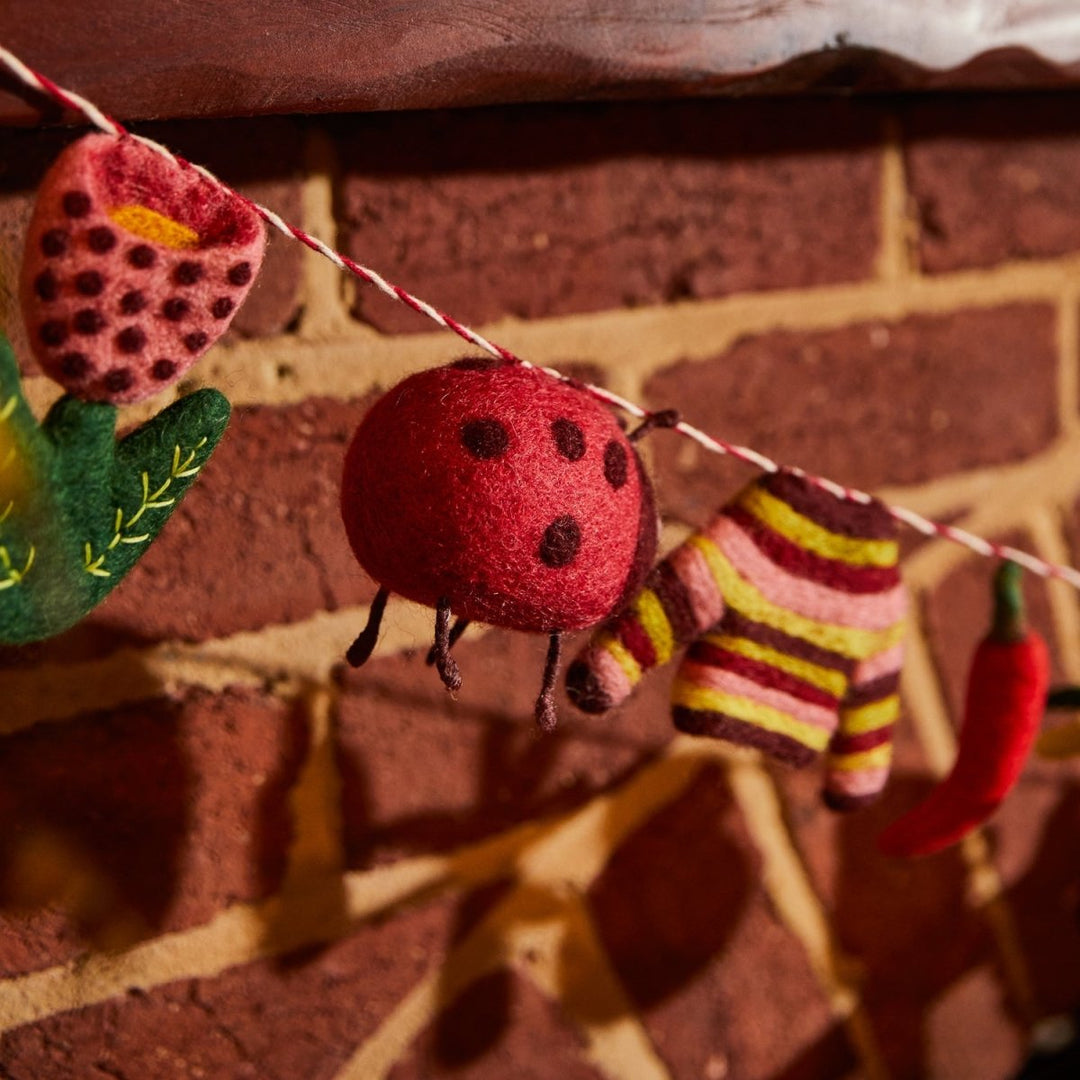 Raffaella Felt Bunting Christmas Sage & Clare