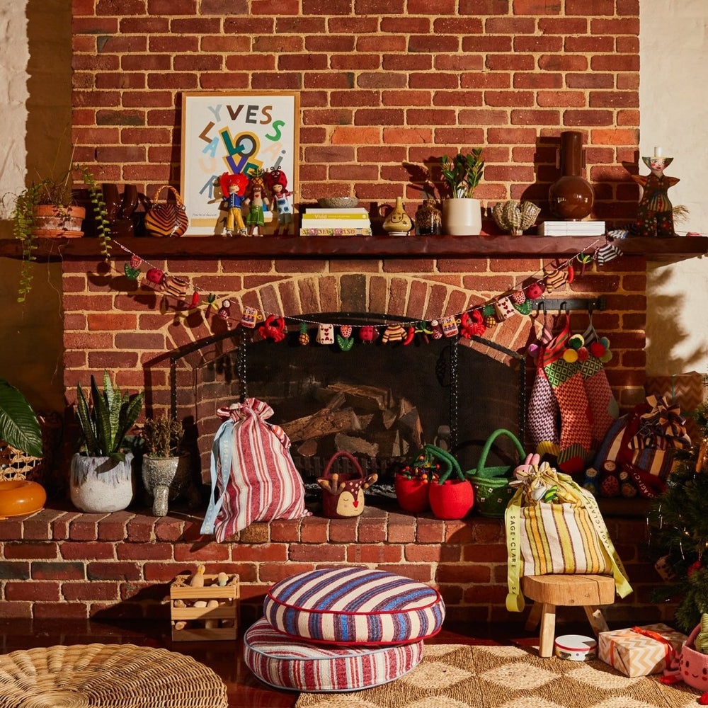 Raffaella Felt Bunting Christmas Sage & Clare